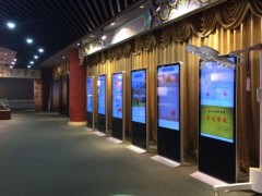 零售行業(yè)數(shù)字標(biāo)牌在LCD和LED屏間如何選擇？